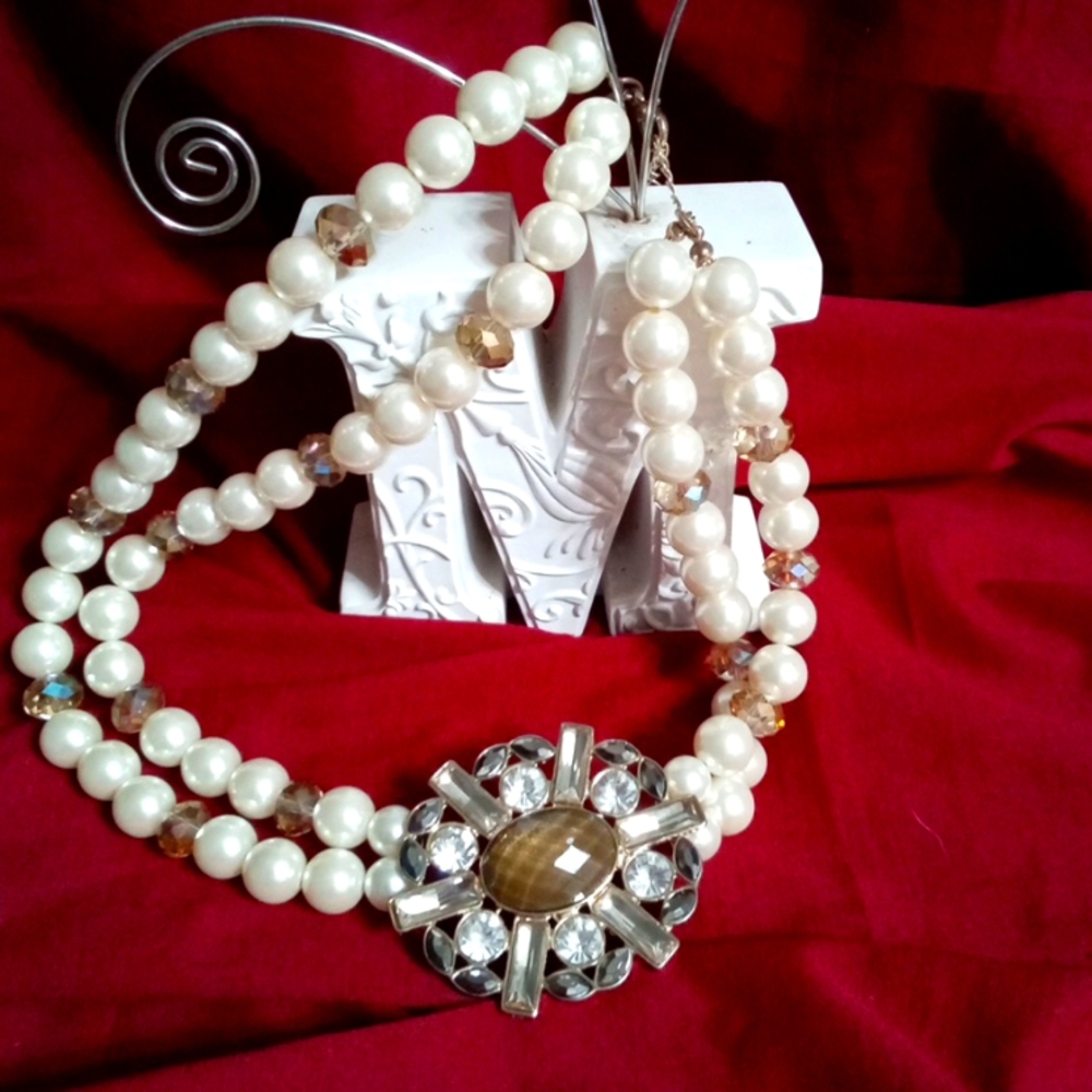 Mid century pearl choker necklace